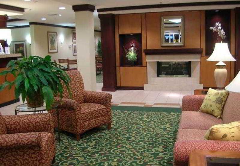 Fairfield Inn And Suites By Marriott Тифтон Екстериор снимка