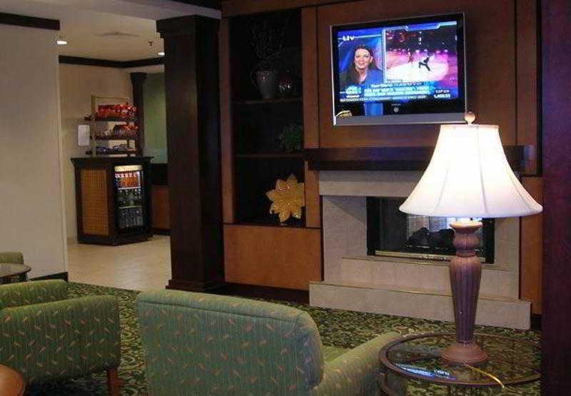 Fairfield Inn And Suites By Marriott Тифтон Екстериор снимка
