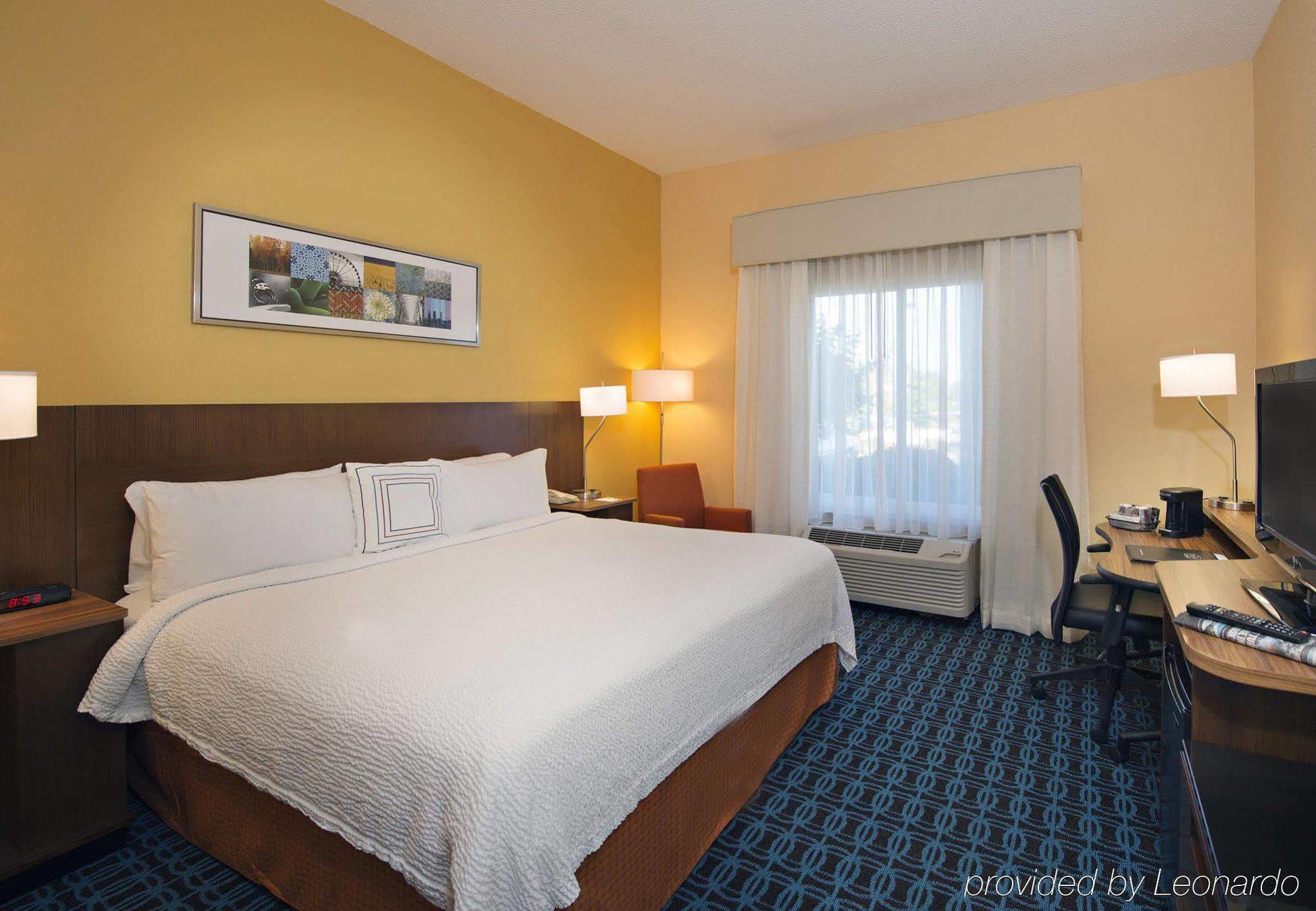 Fairfield Inn And Suites By Marriott Тифтон Екстериор снимка